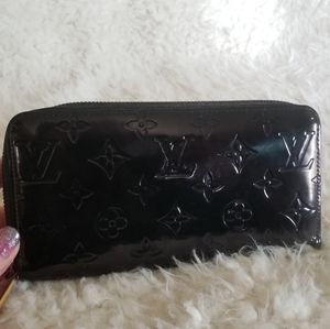 Louis Vuitton Zippy Wallet Monogram Vernis
